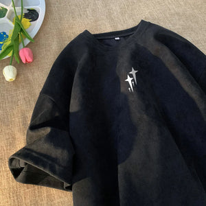 Mini Cross Oversized 
T-Shirt