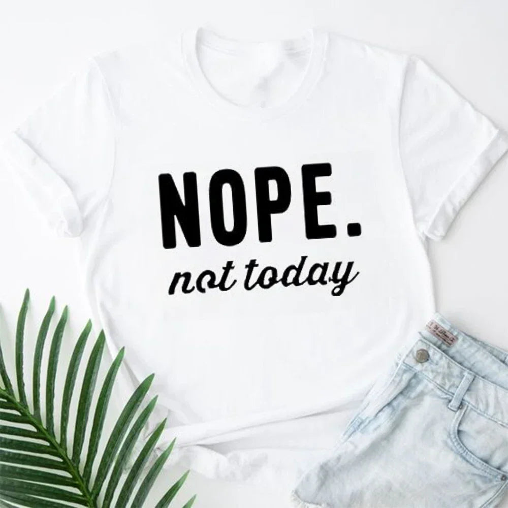 Jesus Is King Graphic Tee – Faith, Hope & Streetwear Style